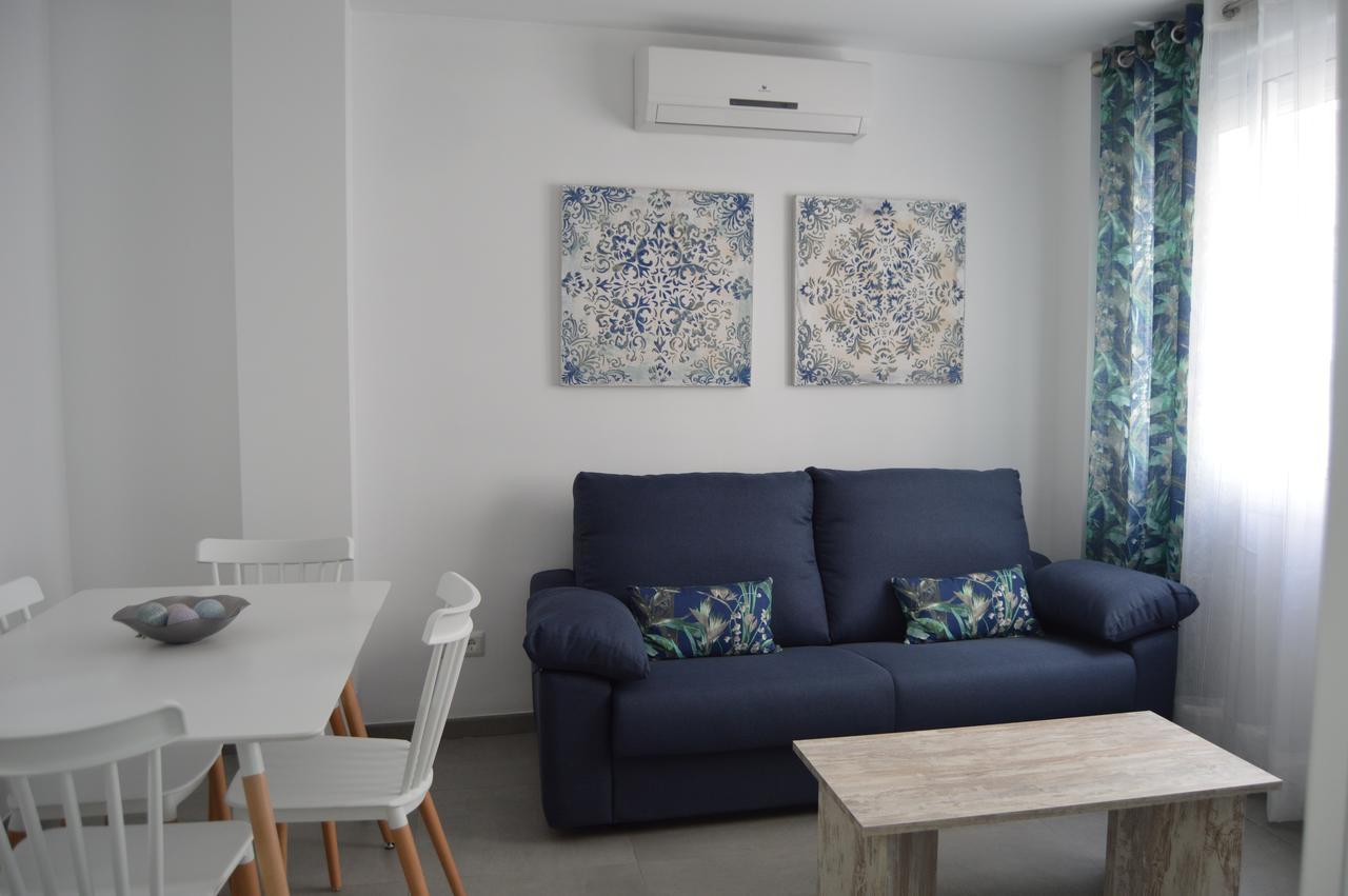 Apartamento Avenida 2 内尔哈 外观 照片