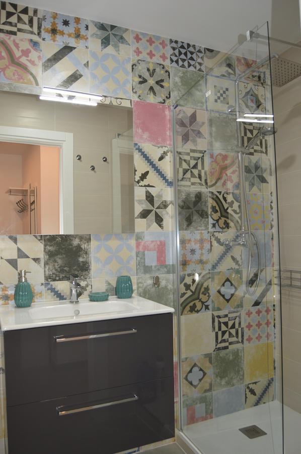 Apartamento Avenida 2 内尔哈 外观 照片