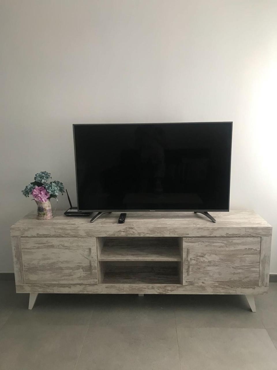 Apartamento Avenida 2 内尔哈 外观 照片