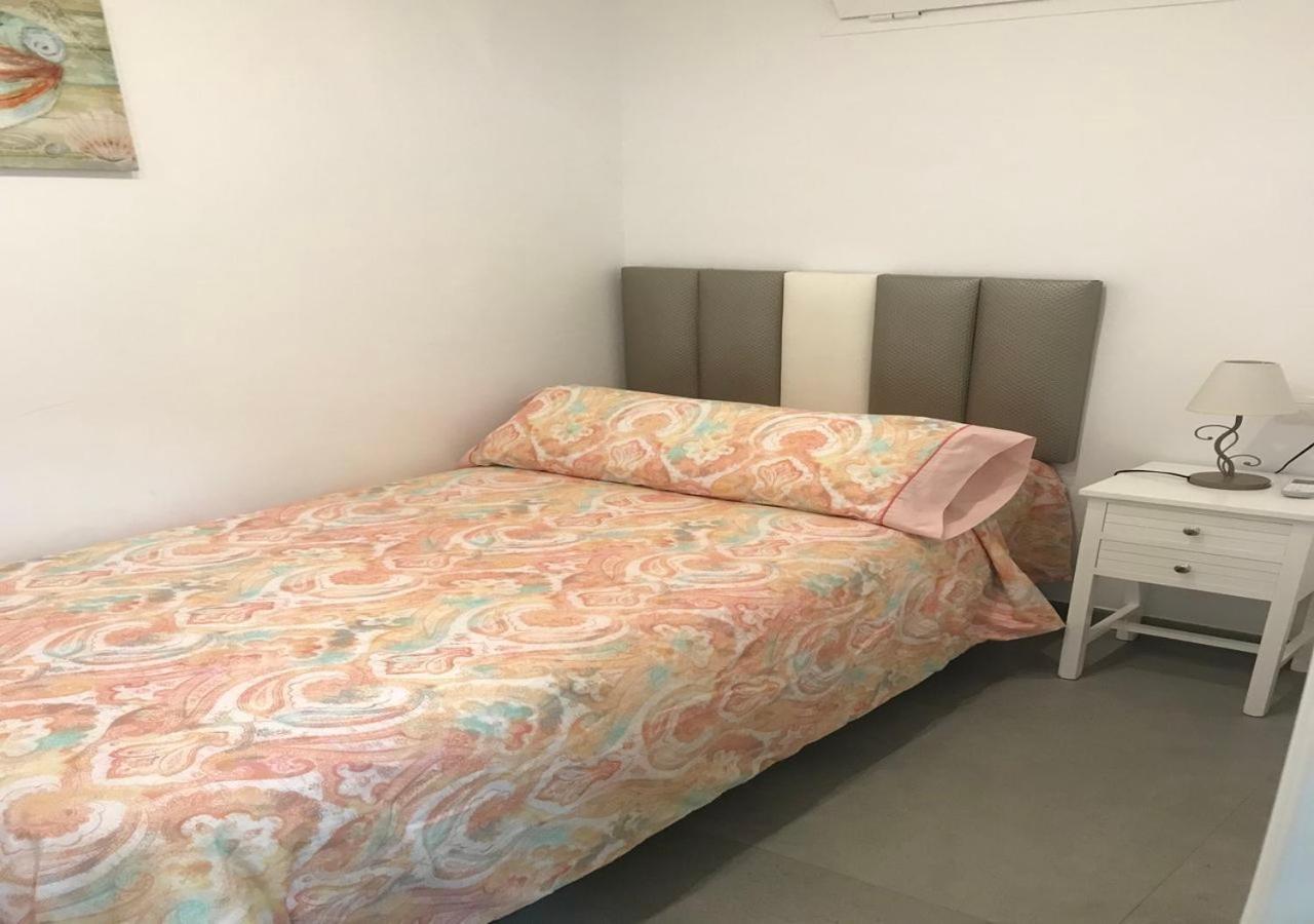 Apartamento Avenida 2 内尔哈 外观 照片